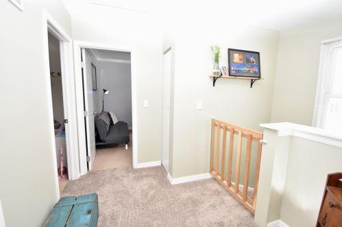 731 Sand Crk Dr, Carol Stream IL  60188-9138 exterior