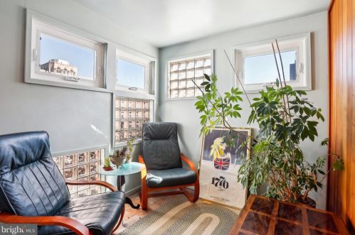 137 22nd St, Philadelphia PA 19132-1504 exterior