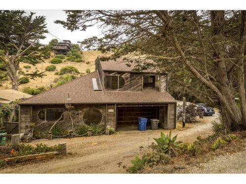 585 Hacienda Dr, Cayucos, CA 93430-1520