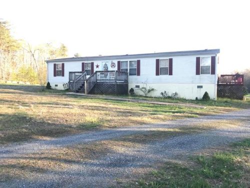 1567 Texas School Rd, Wingina, VA 24599-3246