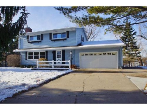 1038 Arbogast St, Saint Paul MN  55126-4121 exterior