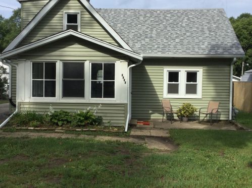 2925 Marshall St, Rockford, IL 61109-1341