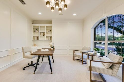 3001 Chatelaine Dr, Austin TX  78746-6895 exterior
