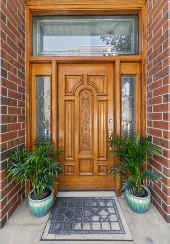1807 Ellen St, Chicago, IL 60622-3102