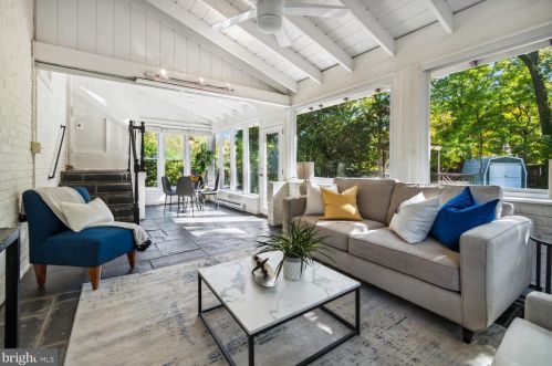 815 Davis Ave, Silver Spring MD 20912-6472 exterior