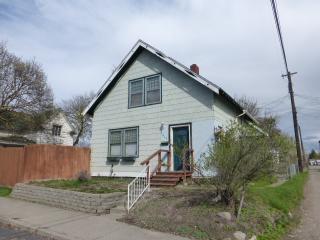 1616 Oak St, Spokane WA  99205-4237 exterior