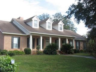 1 Charlcote Cir, Valdosta, GA 31602-1385