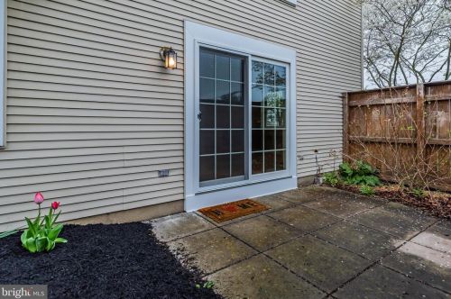 1326 West St, Carlisle PA  17013-1449 exterior