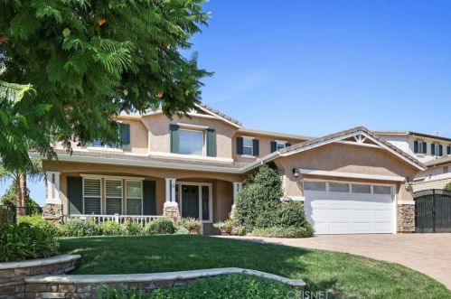1147 Laurel Fig Dr, Simi Valley, CA 93065-7227