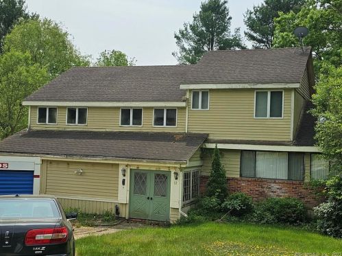 12 Falls Cir, Colchester, CT 06415-1719