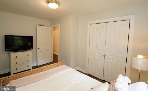 33 Wilder Ave, Princeton NJ  08540-0064 exterior