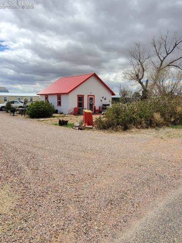 29088 County Rd, Karval, CO 80823-9407