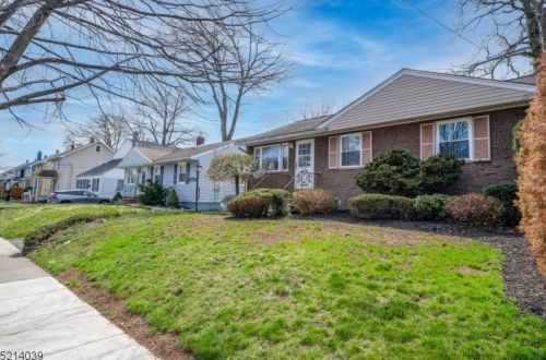 256 Albermarle St, Rahway, NJ 07065-2834