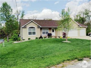 27 Geneva Dr, Fairview Heights IL  62232 exterior