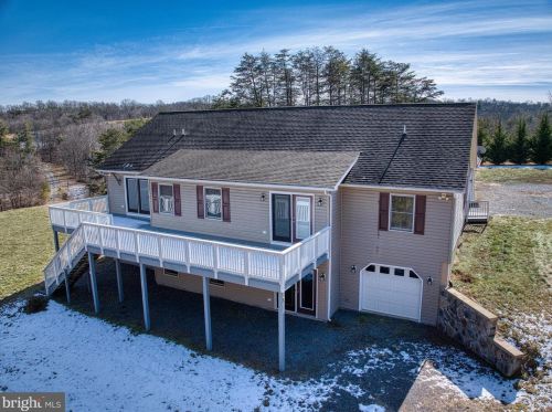 345 Journey Ln, Berkeley Springs WV exterior