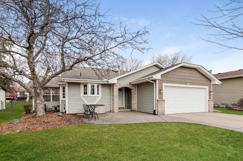 14349 Everest Ave, Saint Paul, MN 55124-8011