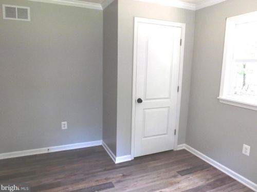348 Ponds Ct, Berkeley Springs WV  25411-6514 exterior