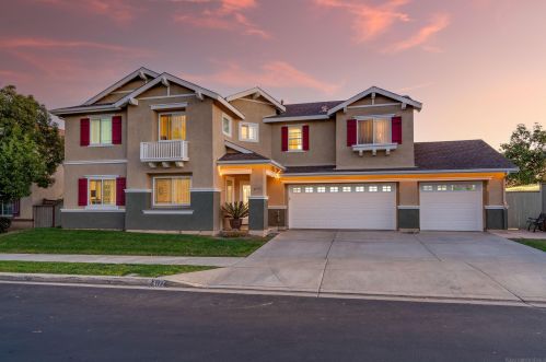 4177 Summerview Way, Oceanside, CA 92056-3476