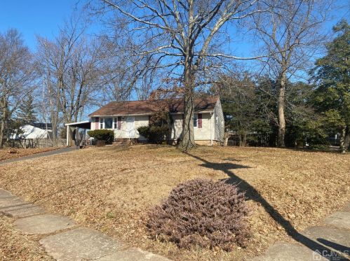 202 Willow Ave, Piscataway, NJ 08854-4429