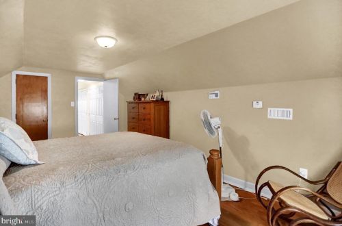 774 Broadway, Hanover PA 17331-2503 exterior