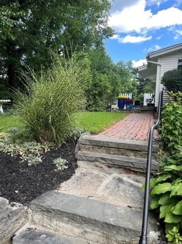 4 White Birch Ct, Norwalk CT  06851-5615 exterior