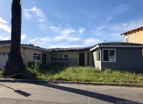 1804 Mission Cliff Dr, San Diego, CA 92116-1234