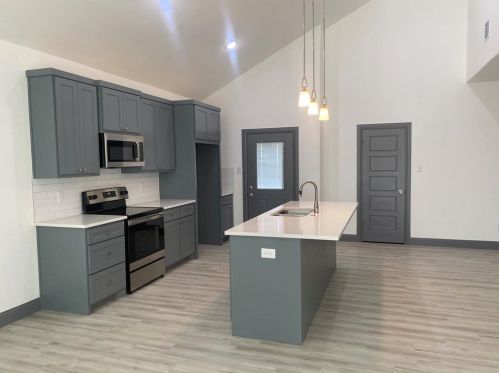 823 Arlington Ave, Fort Worth TX  76104-6035 exterior