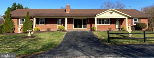 109 6th Ave, Richmond National Battlefiel, VA 22835-1429