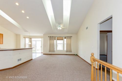 11638 Chesapeake Dr, Plainfield, IL 60585-2665