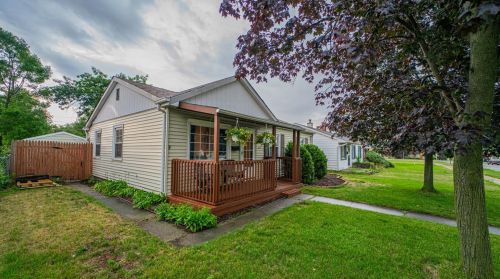 6829 Leland Ave, Hammond, IN 46323-1434