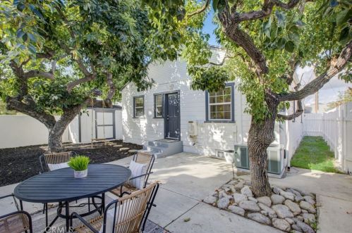 1120 Boynton St, Glendale CA  91205-2828 exterior