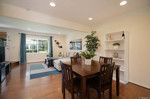 17 Woodfern, Irvine CA  92614-5457 exterior