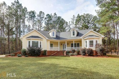 309 English Acres Dr, Mcgregor, GA 30415