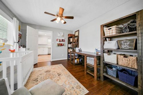 1100 Chateau Wood Pkwy Dr, Conroe TX  77385-9773 exterior