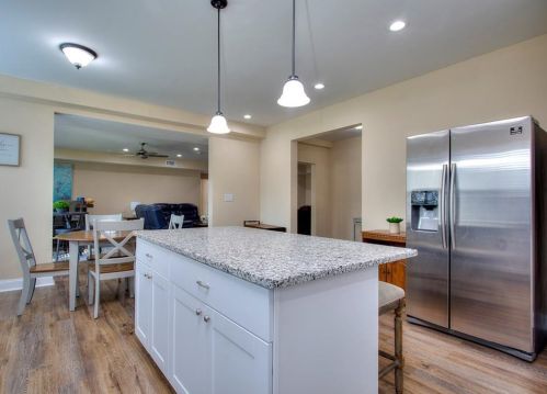 1561 Renaissance Dr, Conyers GA  30012-3896 exterior