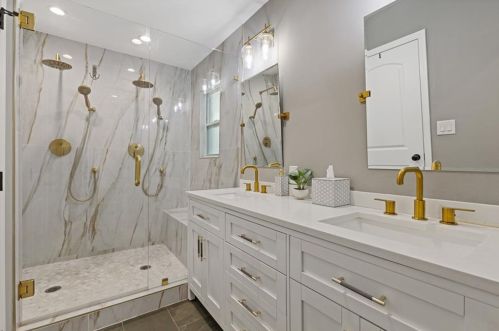 1061 Pinehurst Dr, Smyrna GA  30080-4356 exterior