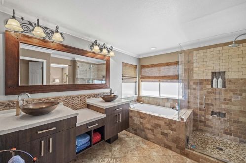 19161 Hitching Post Pl, Riverside CA  92508-7133 exterior