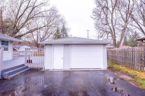 1225 Belmont Ln, Saint Paul MN  55109-3406 exterior