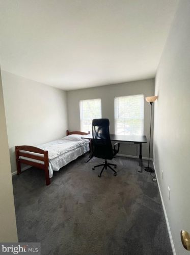 14536 Macbeth Dr, Silver Spring MD 20906-2680 exterior