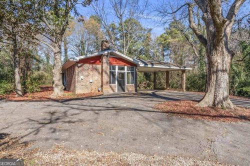 4898 Highway 155, Stockbridge GA  30281-2324 exterior