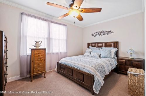 44 Belshaw Ave, Tinton Falls NJ 07724-2939 exterior