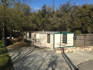 3255 Skyline Dr, New Braunfels TX  78133-4766 exterior