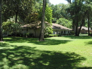 100 River Way, Brunswick, GA 31520-1364