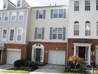 5553 Red Robin Rd, Raleigh, NC 27613-7066