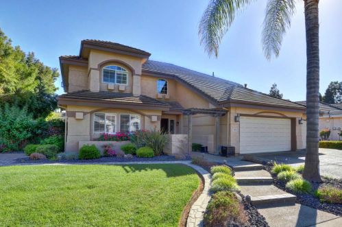 7818 Chaplin Ct, Elk Grove, CA 95758-1010