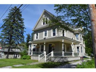 40 Prospect St, Lancaster, NH 03584-3251