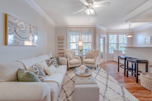 1823 Chatelain Way, Mount Pleasant, SC 29464-3271