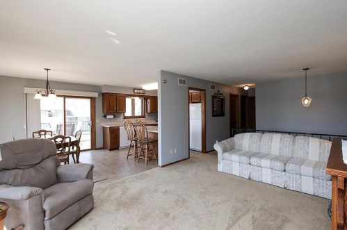 570 Jackson St, Cedar Mills, MN 55350-9076