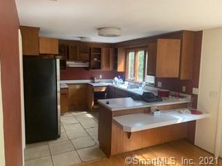 163 Birch Hill Dr, Wapping, CT 06074-2904