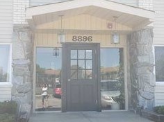 8896 David Pl, Des Plaines, IL 60016-4088